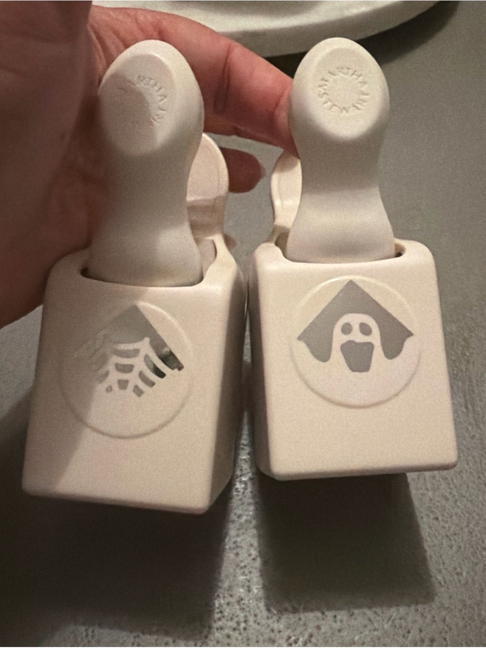Martha Stewart Set Spider Web & Ghost Corner Paper Punch